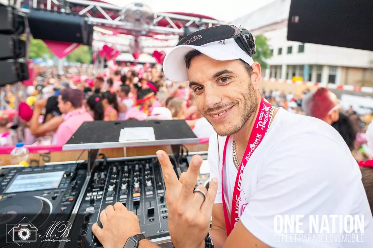 One Nation - Street Parade Lovemobile - 05 - Black Spirit - seit 2018