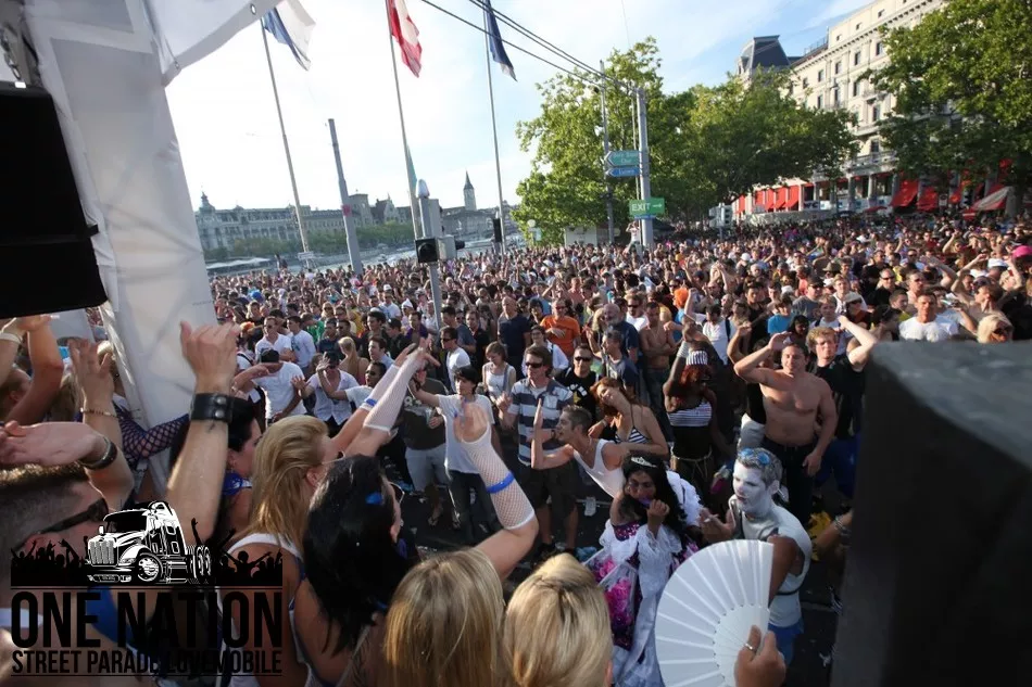 One Nation - Street Parade Lovemobile - 2011 - One Nation