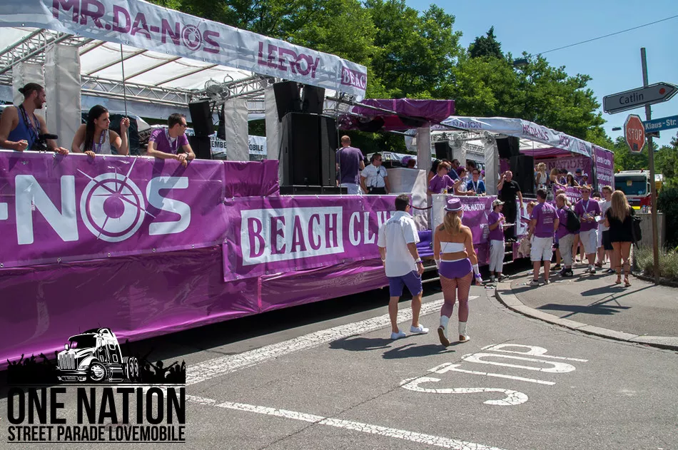 One Nation - Street Parade Lovemobile - 2013 - One Nation