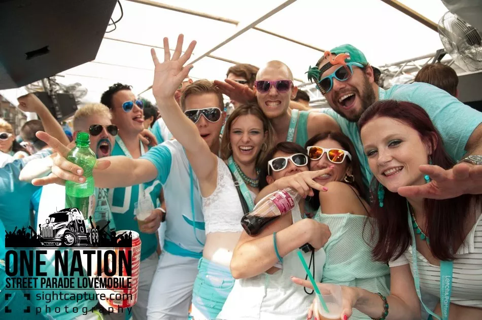 One Nation - Street Parade Lovemobile - 2014 - One Nation