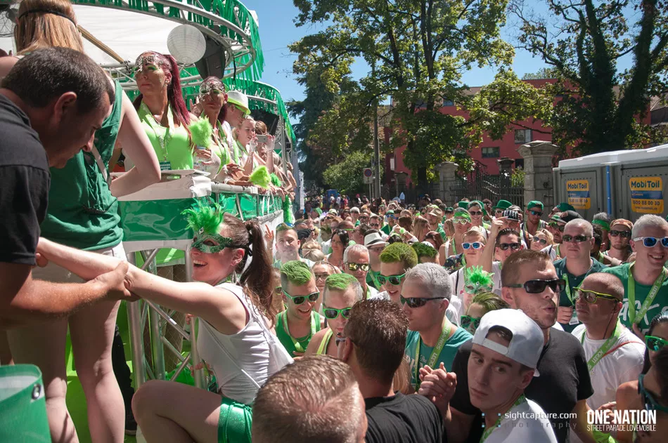 One Nation - Street Parade Lovemobile - 2016 - One Nation