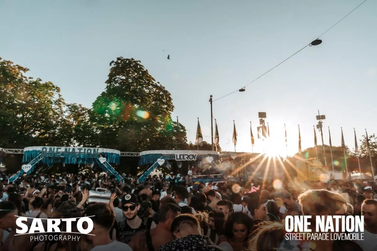 One Nation - Street Parade Lovemobile - 2022 - One Nation