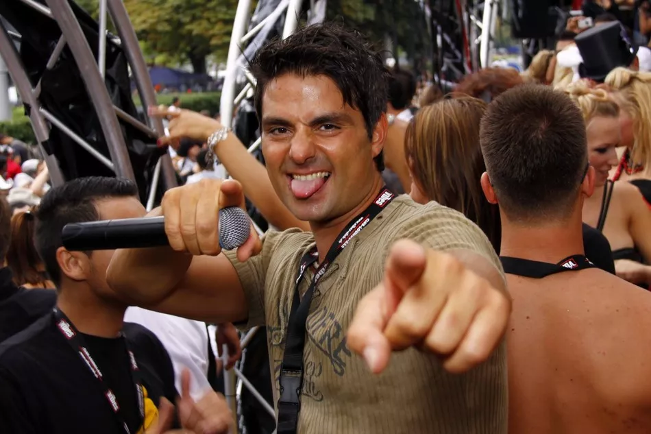 One Nation - Street Parade Lovemobile - D'Argento - 2010