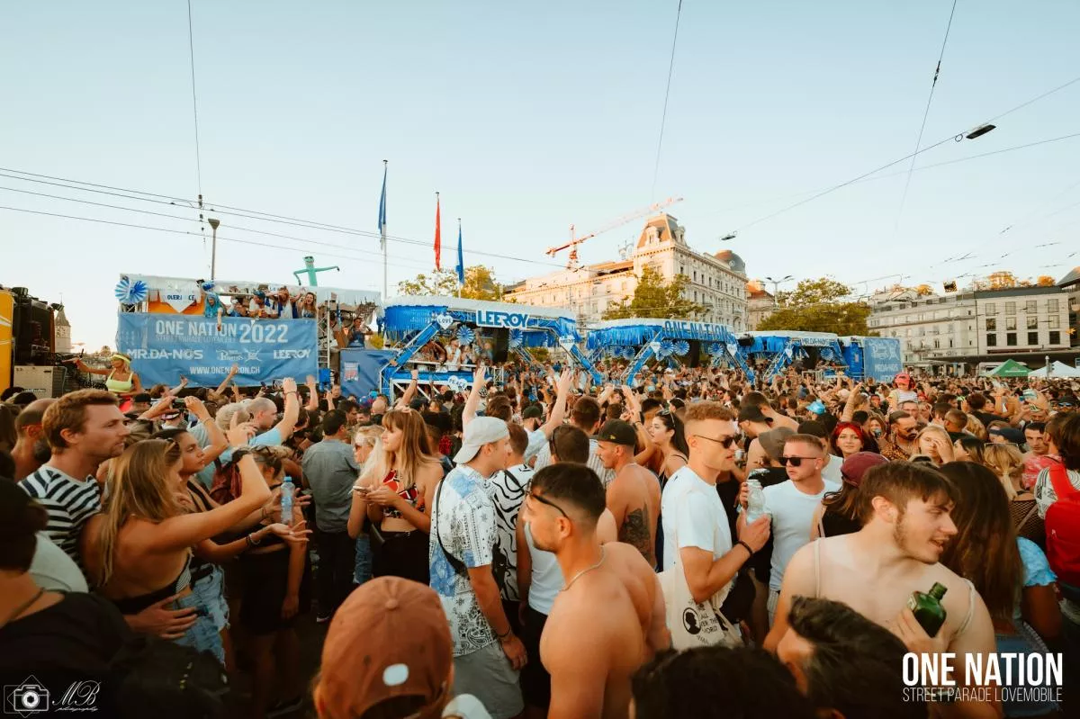 One Nation - Street Parade Lovemobile - Geschichte - 2022