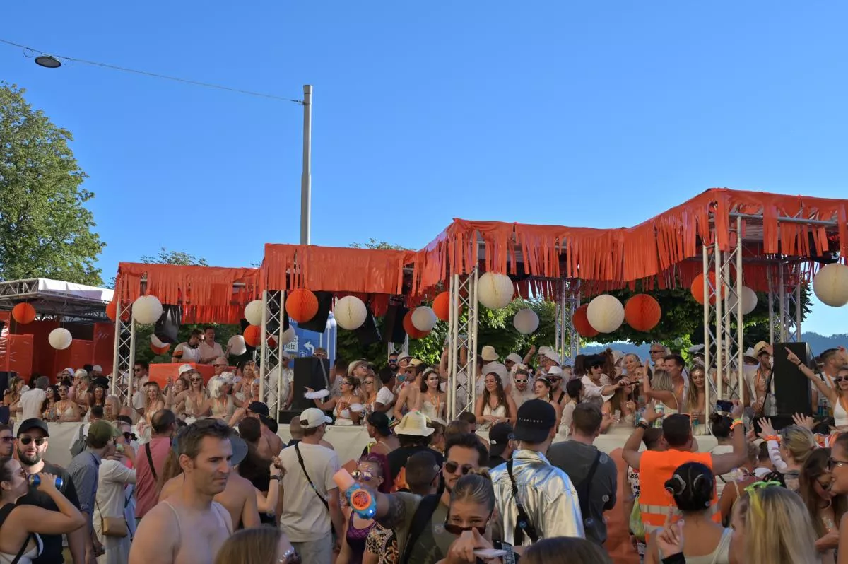 One Nation - Street Parade Lovemobile - Geschichte - 2022